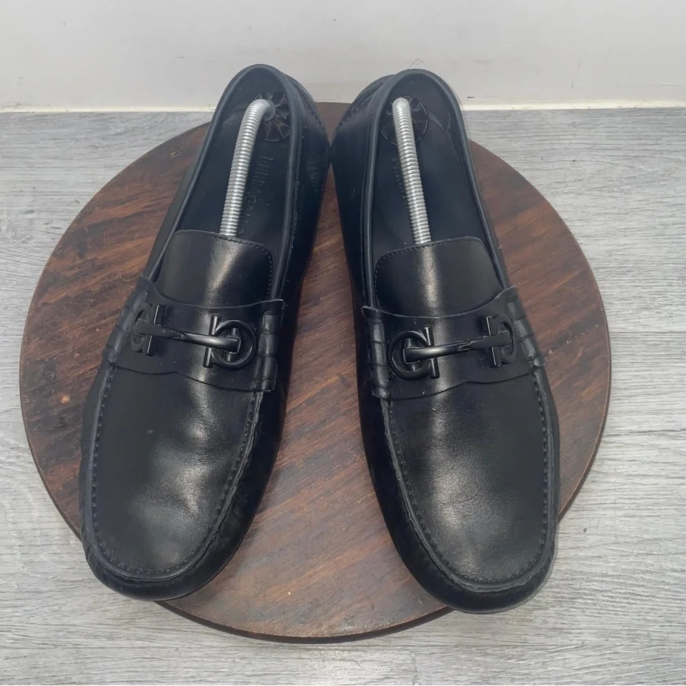 Ferragamo Size 10.5 EE Wide Gancini Leather Driving Loafers Shoes Black
